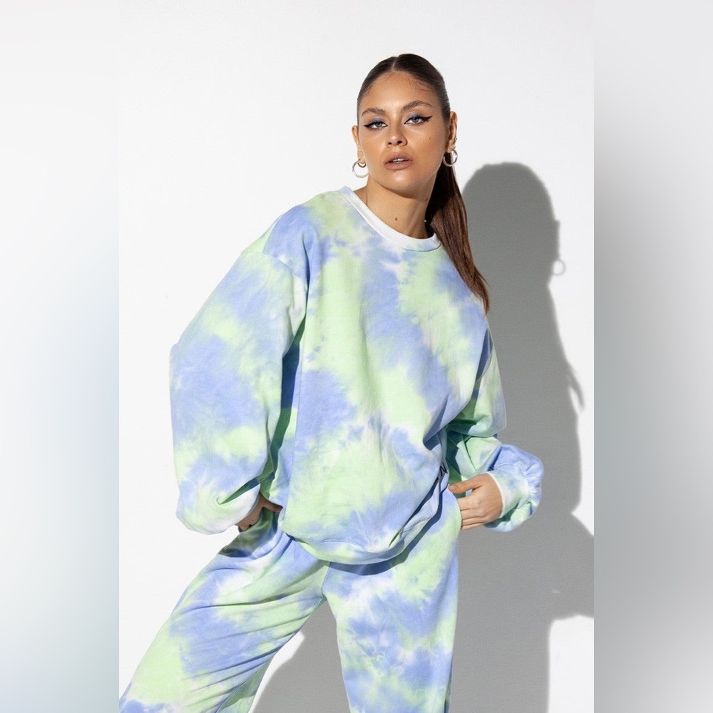 By.Dyln Xander Sweater in Sky Tie Dye New